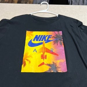 NWOT, Nike tee.